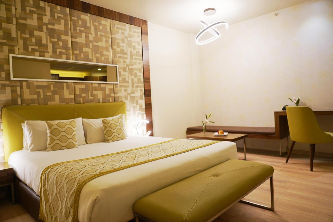 Ira By Orchid Bhubaneswar Hotell Exteriör bild