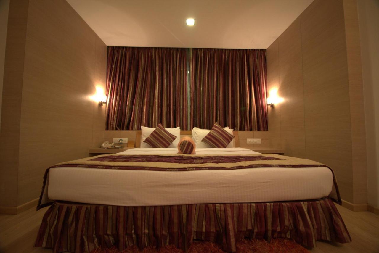 Ira By Orchid Bhubaneswar Hotell Exteriör bild