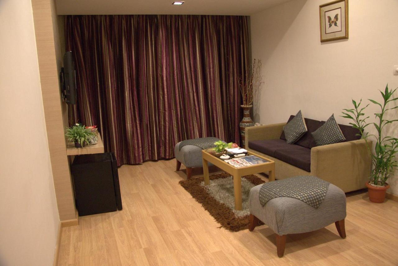 Ira By Orchid Bhubaneswar Hotell Exteriör bild