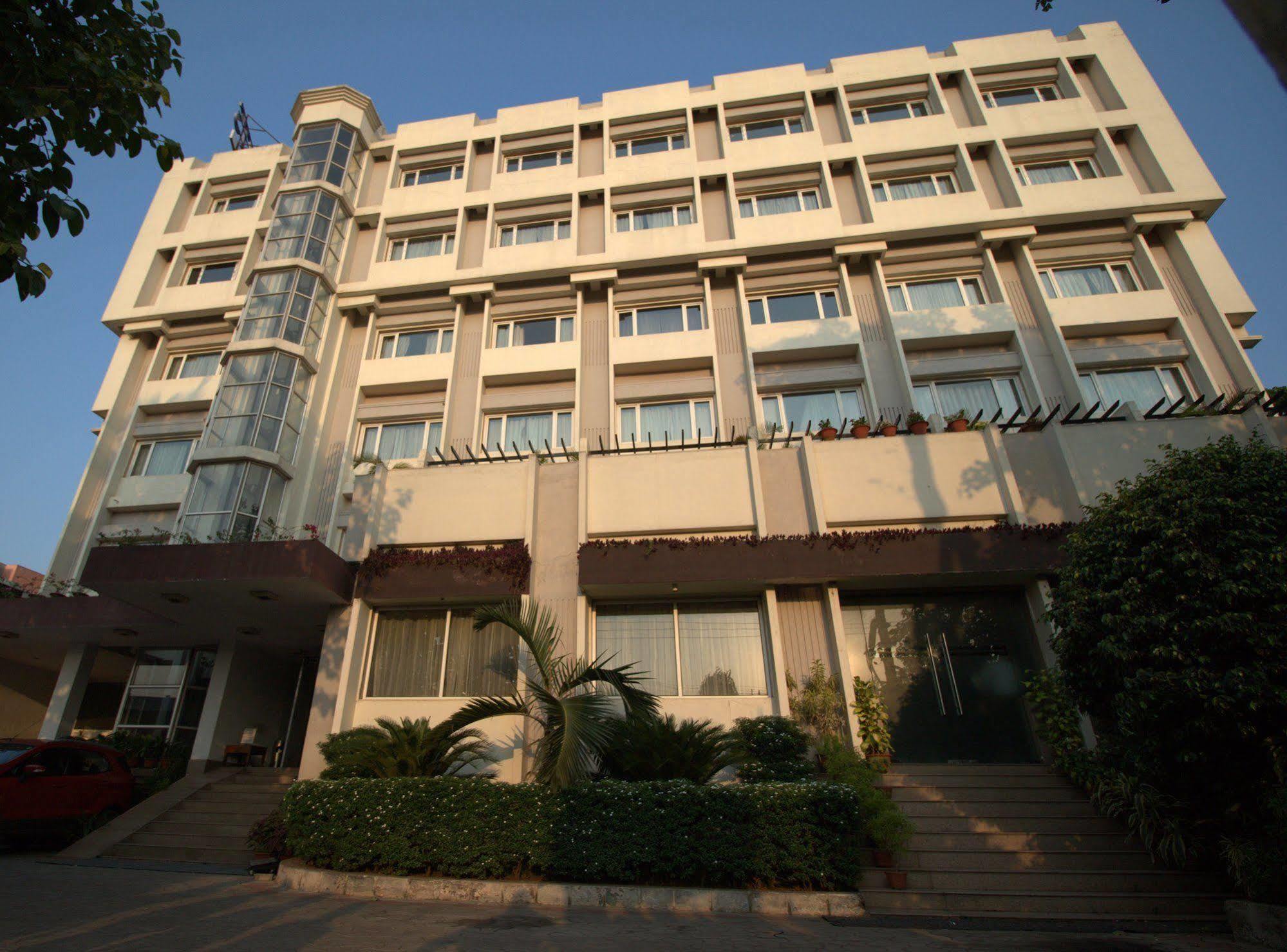 Ira By Orchid Bhubaneswar Hotell Exteriör bild